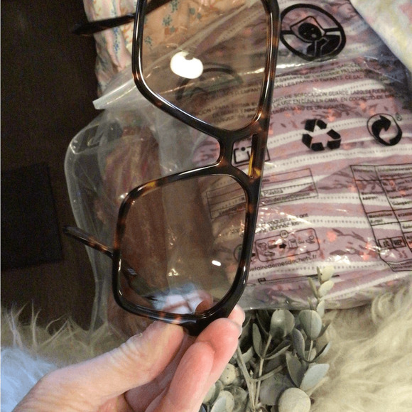NEW !rare Quay Tortoise Soundcheck Sunglasses